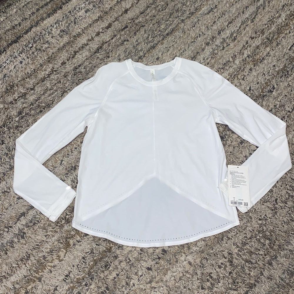NWT Lululemon Rise and Run Long Sleeve white top sz 8